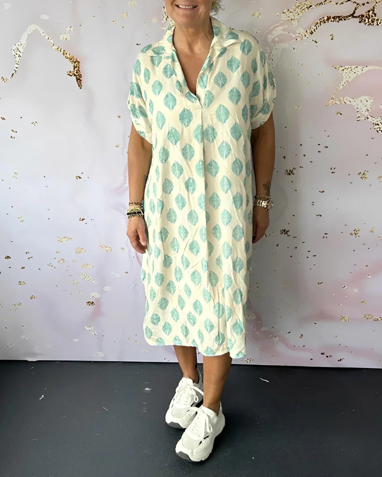 Isabella | Loose-Fit Midi Dress