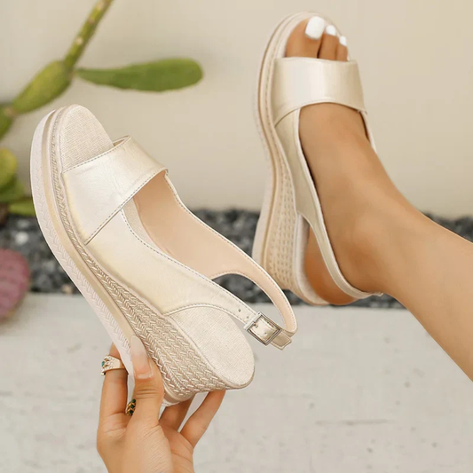 Denaya | Stylish Orthopaedic Sandal
